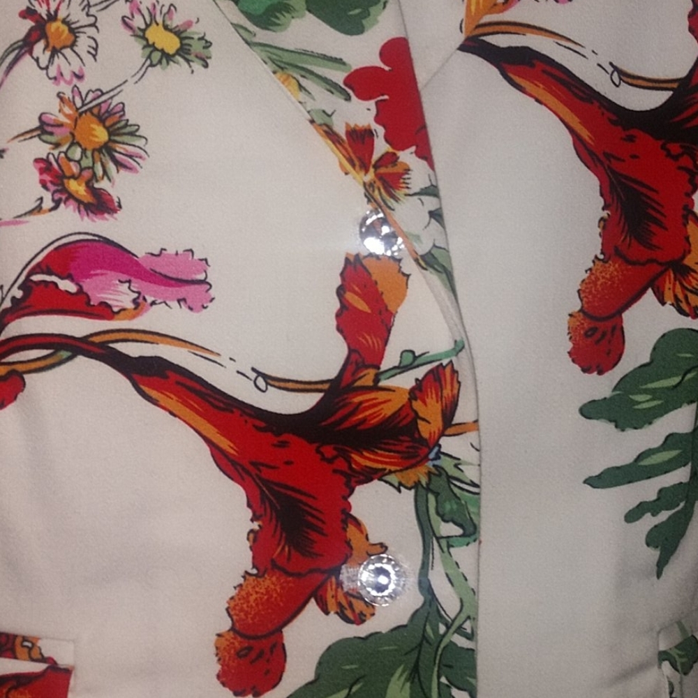 Spring Blazer - Picture 2 of 3